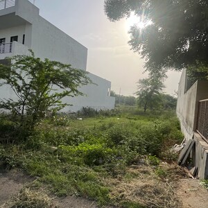  Plot For Sale in Sector 62