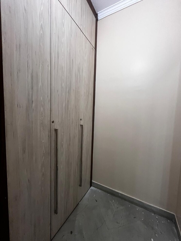 Bathroom, sector 46 3 Bedroom 2000 Sq.Ft. Builder Floor In Sector 46 Gurgaon 8802710