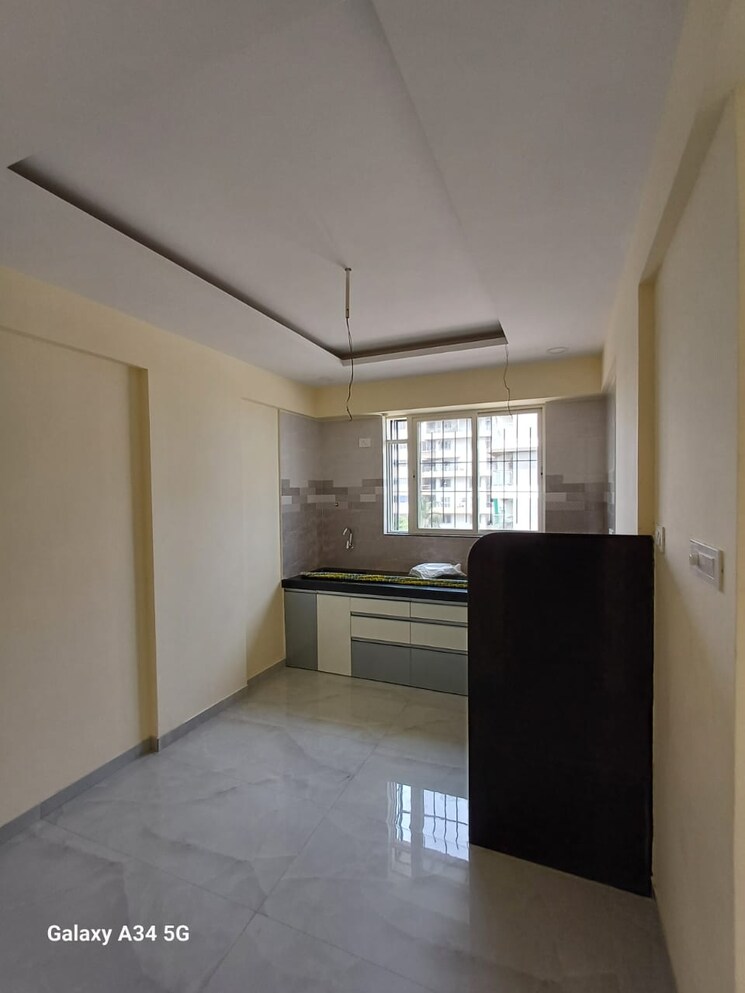 Kitchen, urmila-chs-dhankawadi 1 Bedroom 560 Sq.Ft. Apartment In Dhankawadi Pune 8802812