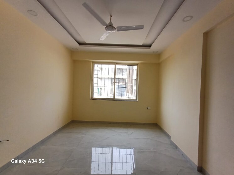 Room, urmila-chs-dhankawadi 1 Bedroom 560 Sq.Ft. Apartment In Dhankawadi Pune 8802812