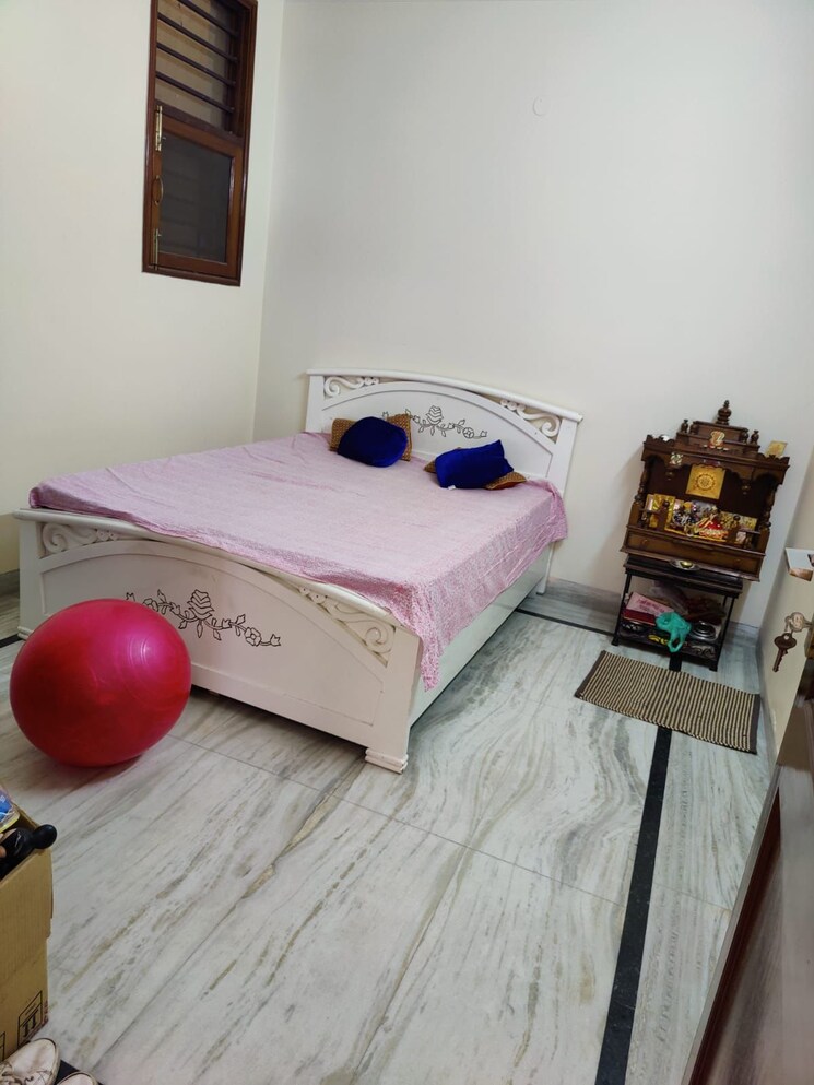 Bedroom, sector 21d 3 Bedroom 270 Sq.Yd. Builder Floor In Sector 21d Faridabad 8802830
