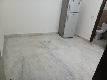 Room in 2 BHK Builder Floor at Chattarpur – for Rent