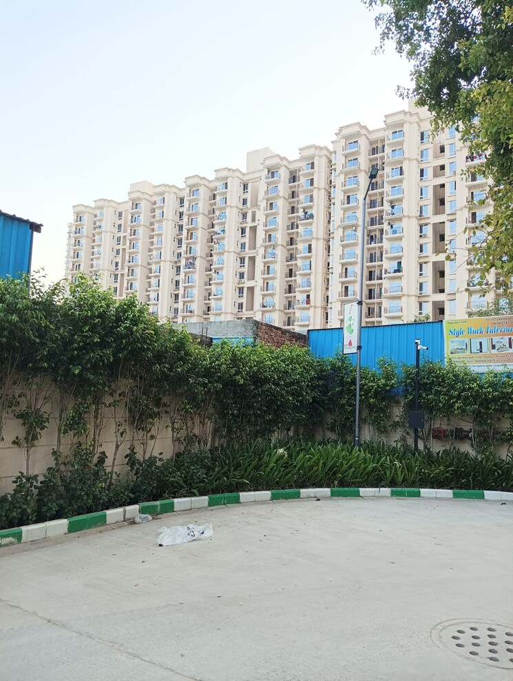 Exterior View, signature-global-the-millennia 2 Bedroom 644 Sq.Ft. Apartment In Sector 37d Gurgaon 8802946
