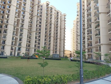 2 BHK Apartment For Sale in Signature Global The Millennia, Sector 37d