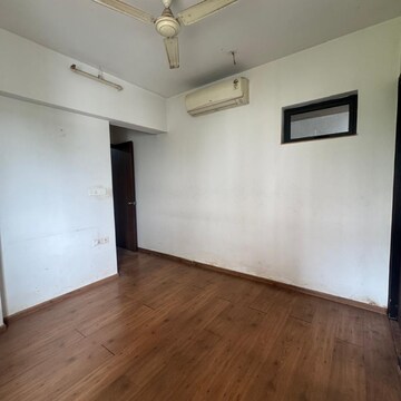 Room in 2 BHK Apartment at Lodha Lakeshore Greens, Hedutane – for Rent