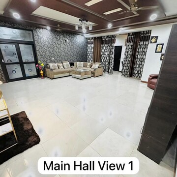 Team Area in 3.5 BHK Independent House at Sector 65 – for Sale