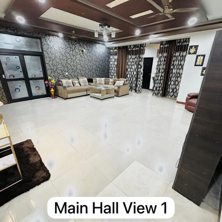 Team Area, sector 65 3.5 Bedroom 1800 Sq.Ft. Independent House In Sector 65 Faridabad 8803161