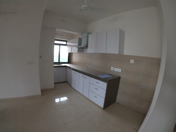 Kitchen in 3 BHK Apartment at LnT Veridian, Powai – for Rent