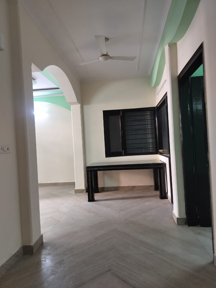 Living Room, anand niketan 4 Bedroom 374 Sq.Yd. Builder Floor In Anand Niketan Delhi 8803216