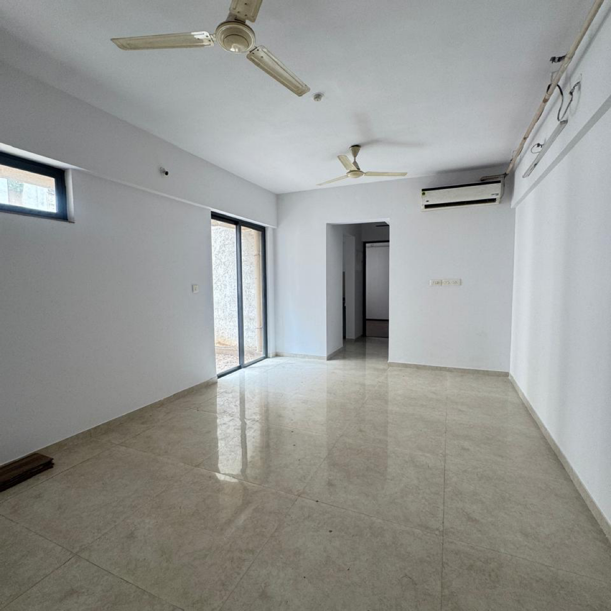 1 BHK Apartment For Rent in Lodha Palava City Lakeshore Greens