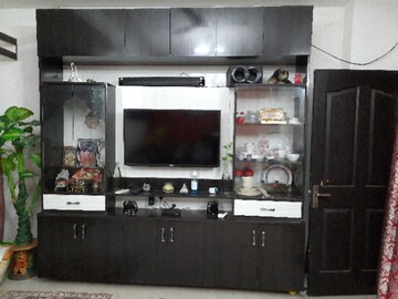 Furnished Amenities in 3 BHK Builder Floor at Anand Niketan – for Rent