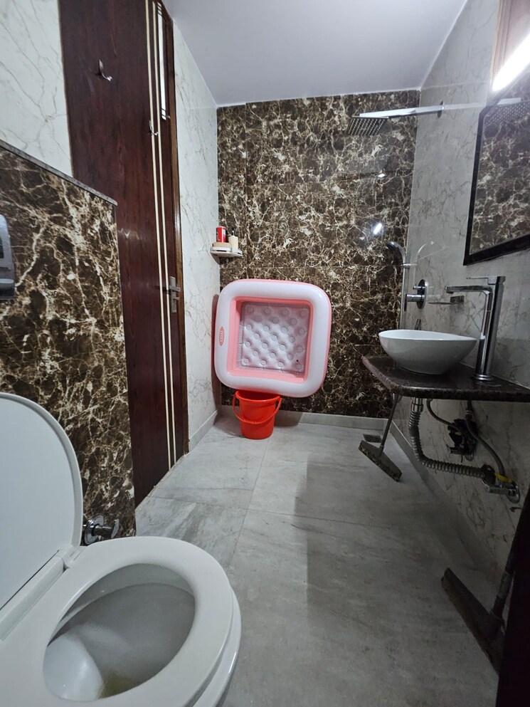 Bathroom, empire-floors 3 Bedroom 1500 Sq.Ft. Apartment In Sector 57 Gurgaon 8803316