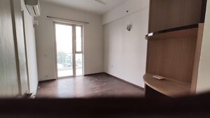 Room in 3 BHK Apartment at Dhoot Time Residency, Sector 63 – for Sale