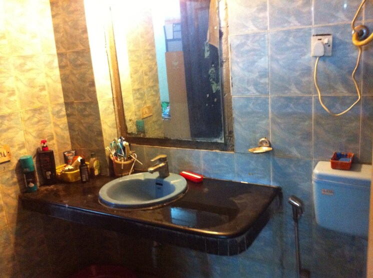 Bathroom, malviya nagar 2 Bedroom 1000 Sq.Ft. Builder Floor In Malviya Nagar Delhi 8803322