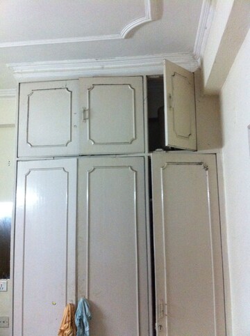 Furnished Amenities in 2 BHK Builder Floor at Malviya Nagar – for Rent