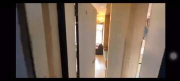 Furnished Amenities in 2 BHK Apartment at Juhu – for Rent