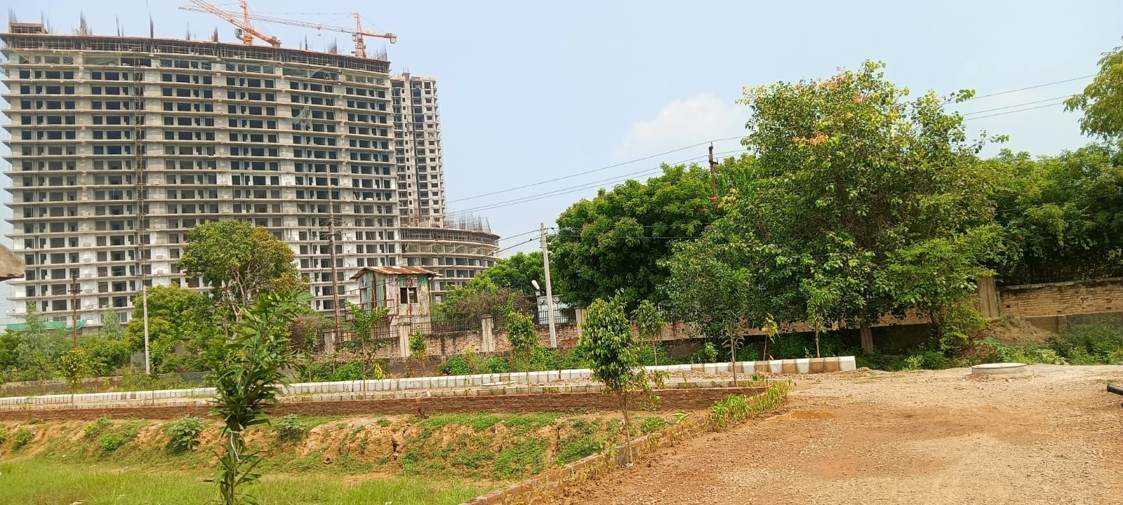 Plot For Sale in Yamuna Green City