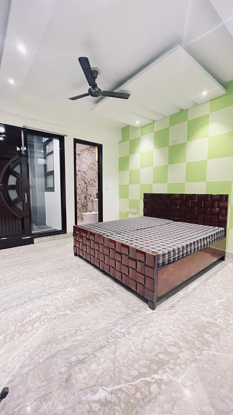 Bedroom, anand niketan 4 Bedroom 400 Sq.Yd. Builder Floor In Anand Niketan Delhi 8803340