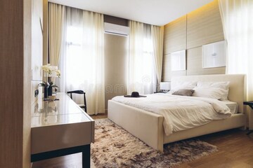 Bedroom in 3 BHK Apartment at Sector 40 – for Rent