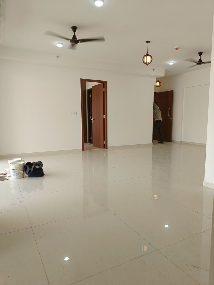 Room, shapoorji-pallonji-joyville-gurgaon 3 Bedroom 1852 Sq.Ft. Apartment In Sector 102 Gurgaon 8803610