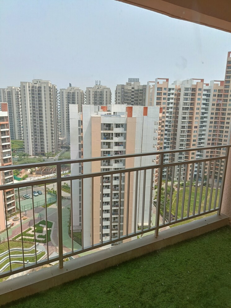 Exterior View, shapoorji-pallonji-joyville-gurgaon 3 Bedroom 1852 Sq.Ft. Apartment In Sector 102 Gurgaon 8803610