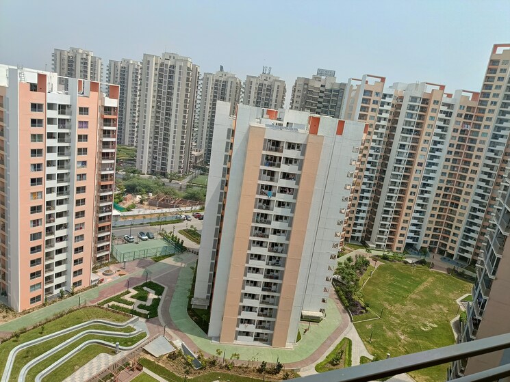 Exterior View, shapoorji-pallonji-joyville-gurgaon 3 Bedroom 1852 Sq.Ft. Apartment In Sector 102 Gurgaon 8803610
