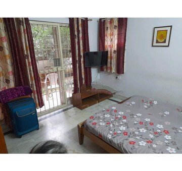 Bedroom in 2 BHK Builder Floor at Indiranagar – for Rent