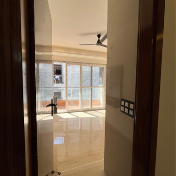 Living Room in 3 BHK Builder Floor at Sector 23 Dwarka – for Sale