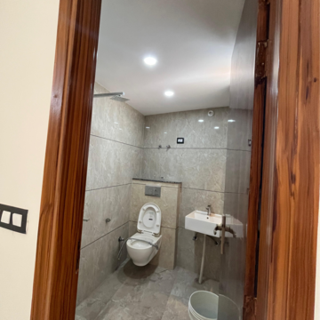 Bathroom in 3 BHK Builder Floor at Sector 23 Dwarka – for Sale