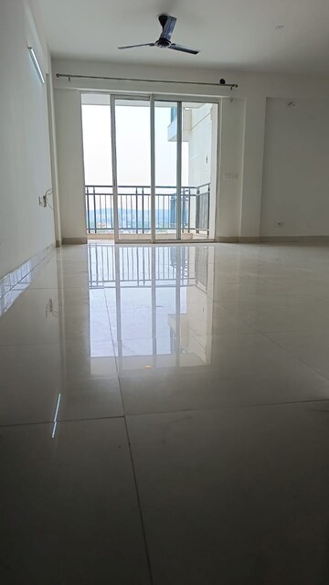 2.5 BHK Apartment For Rent in Godrej 101, Sector 79