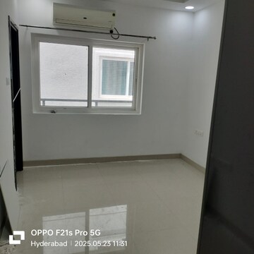 Room in 4 BHK Builder Floor at Kachiguda – for Rent