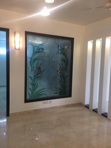 Room in 3 BHK Builder Floor at Saket – for Rent