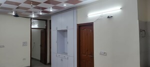 Room in 4 BHK Builder Floor at Laxmi Nagar – for Sale