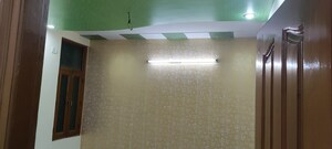 Room in 4 BHK Builder Floor at Laxmi Nagar – for Sale