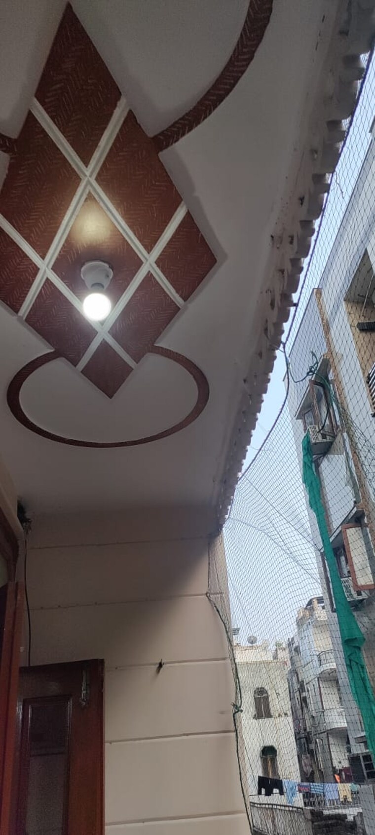 Balcony, laxmi nagar 4 Bedroom 900 Sq.Ft. Builder Floor In Laxmi Nagar Delhi 8803867