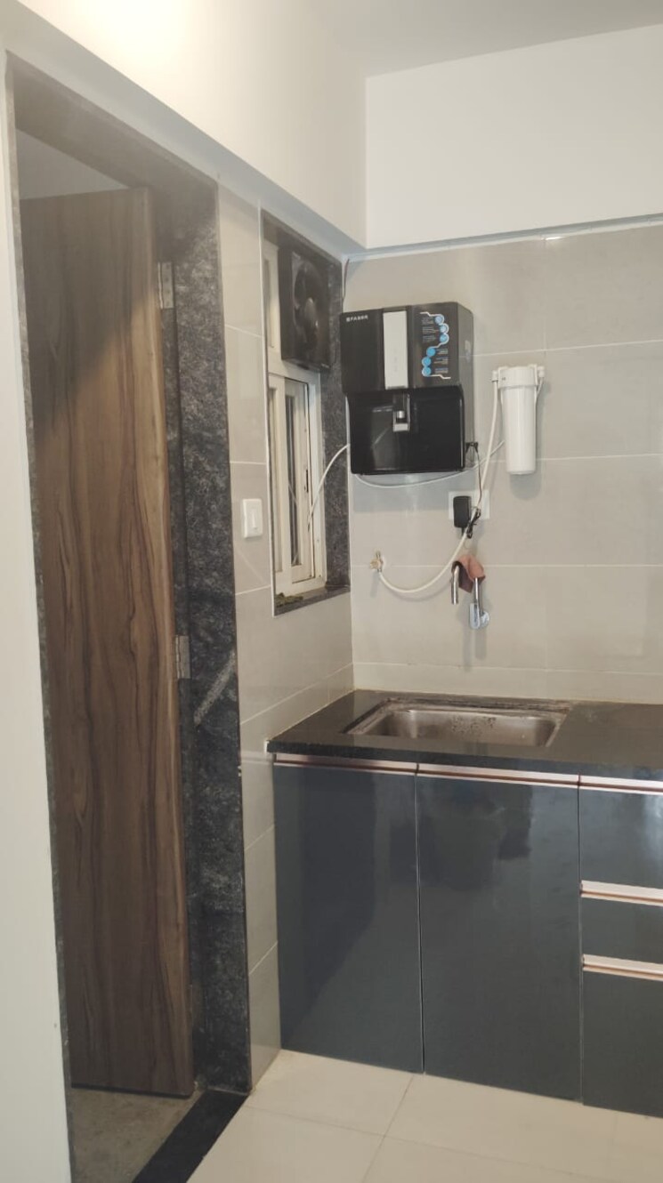 Bathroom, choice-goodwill-breeza 2 Bedroom 1250 Sq.Ft. Apartment In Dhanori Pune 8803880