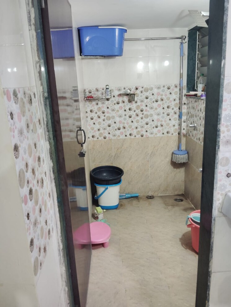 Bathroom, mohan-highlands 1 Bedroom 700 Sq.Ft. Apartment In Badlapur East Thane 8803887