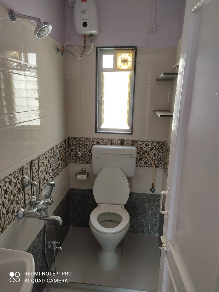Bathroom, ganga-legend 2 Bedroom 840 Sq.Ft. Apartment In Bavdhan Pune 8803889