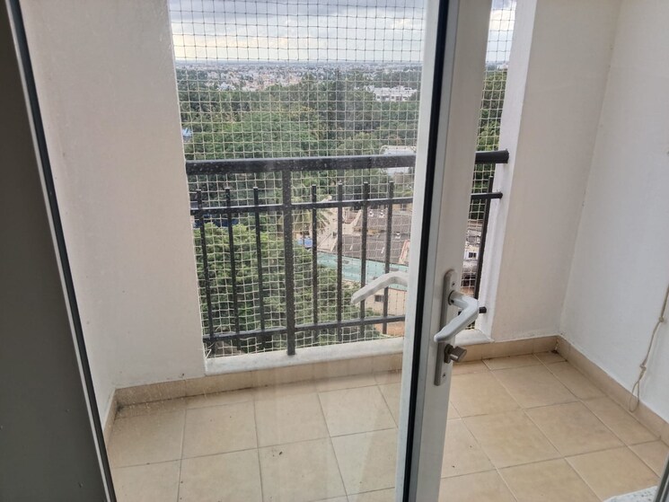 Balcony, prestige-kensington-gardens 3.5 Bedroom 1938 Sq.Ft. Apartment In Jalahalli Bangalore 8803896