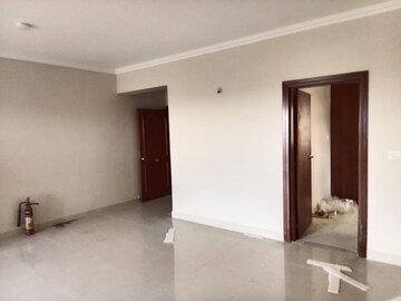 Room in 3.5 BHK Apartment at Prestige Kensington Gardens, Jalahalli – for Rent