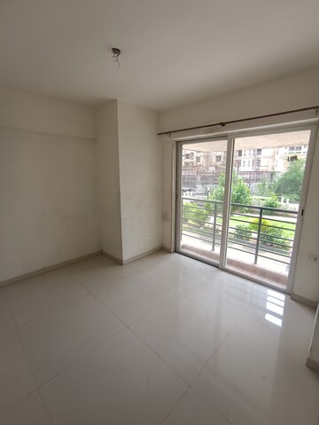 Room in 2 BHK Apartment at Gurukrupa Guru Atman, Kalyan West – for Sale