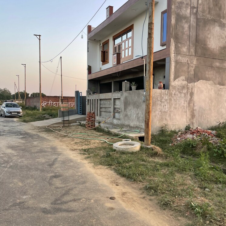 undefined, mu 2 greater noida  120 Sq.Yd. Plot In Mu 2 Greater Noida Greater Noida 8803937