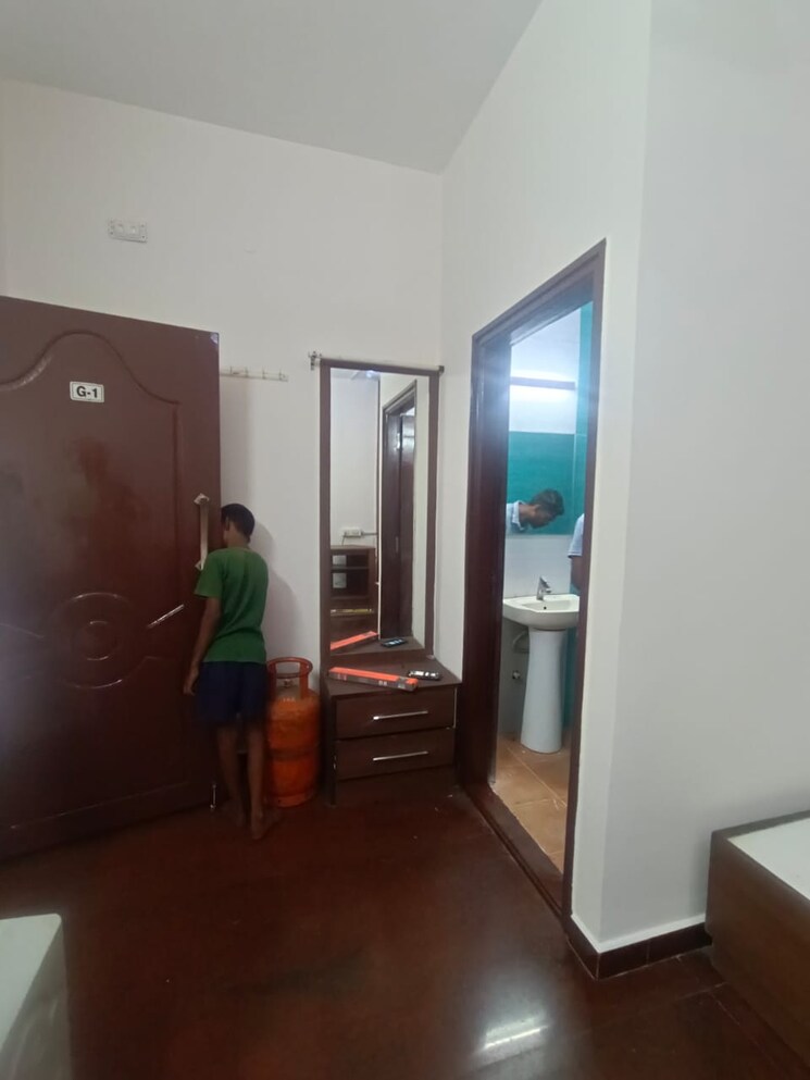 Living Room, hsr layout 1 RK 300 Sq.Ft. Builder Floor In Hsr Layout Bangalore 8803940