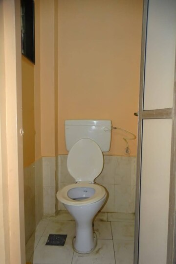 Bathroom in 1 BHK Apartment at New Madha Colony – for Rent