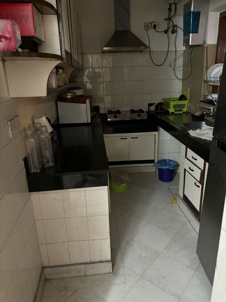 Master Bedroom, green park 3 Bedroom 1800 Sq.Ft. Builder Floor In Green Park Delhi 8803932