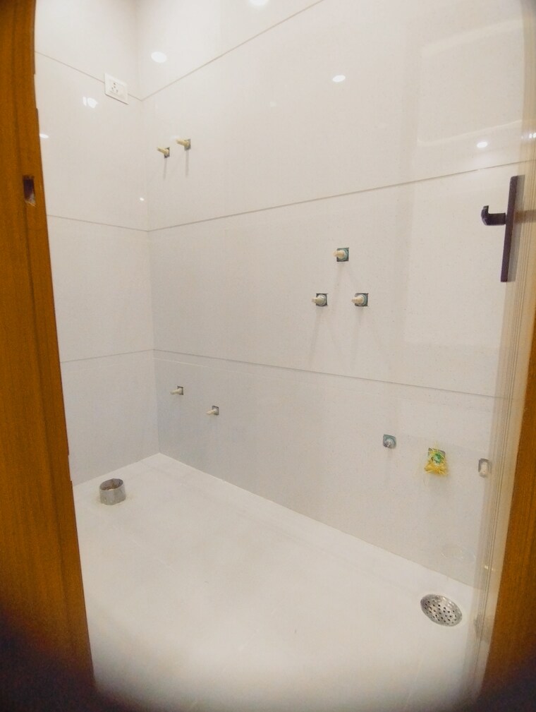 undefined, dwarka mor 2 Bedroom 550 Sq.Ft. Builder Floor In Dwarka Mor Delhi 8803946