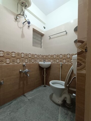Master Bedroom in 1 BHK Builder Floor at Hsr Layout – for Rent