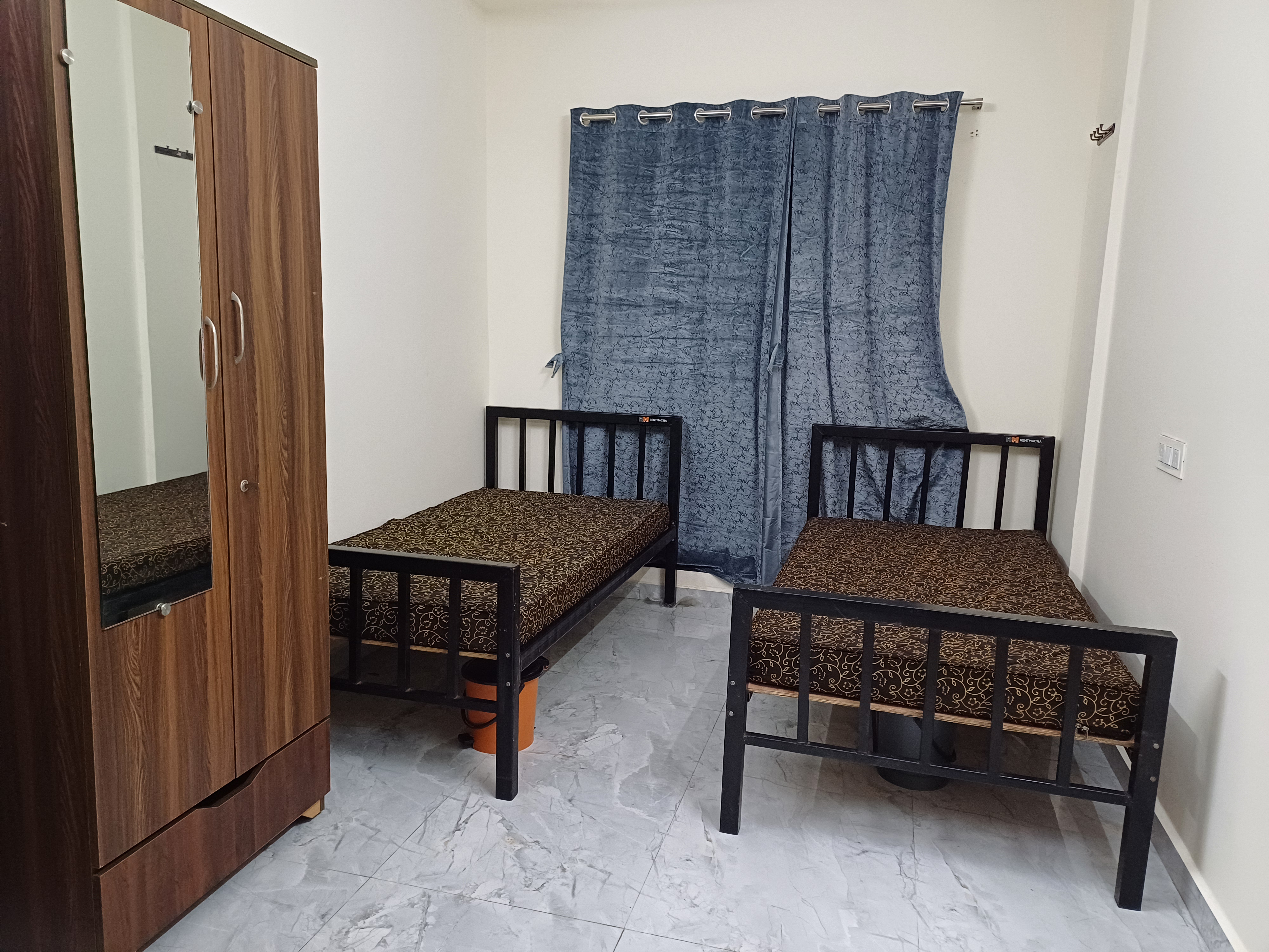 Pg For Rent in Amresh Property Rabale na