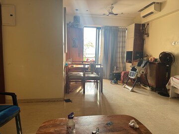 Living Room in 2 BHK Apartment at Shapoorji Pallonji Vicinia, Powai – for Sale