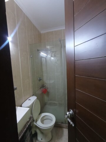 Bathroom in 3 BHK Apartment at East Patel Nagar – for Rent